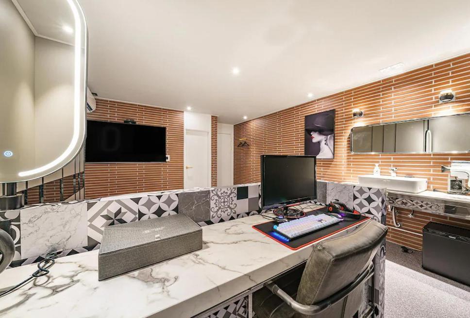 Brown-Dot Hotel Geomdan Incheon Luaran gambar